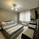 Тристаен апартамент в Търговище, Център - 86 кв.м за 1127 €/кв.м - Снимка #1