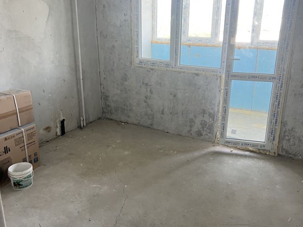 Двустаен апартамент в Плевен, Дружба 4 - 60 кв.м за 1084 €/кв.м - Снимка #1