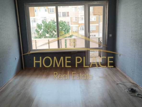 Четиристаен апартамент в Варна, Автогара - 90 кв.м за 1056 €/кв.м - Снимка #1