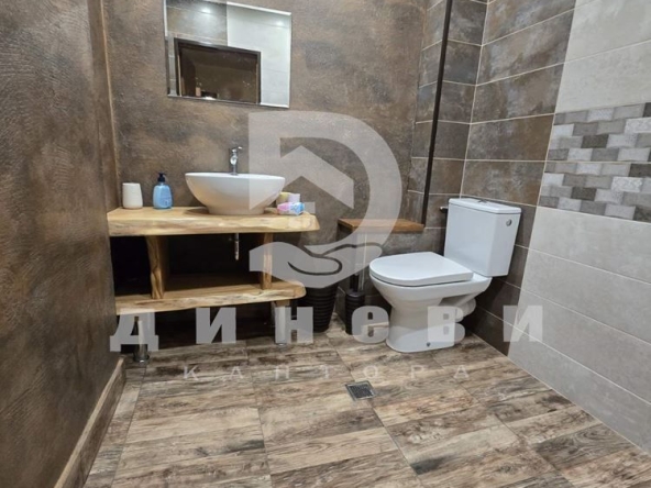 Тристаен апартамент в Стара Загора, Опълченски - 76 кв.м за 1606 €/кв.м - Снимка #1