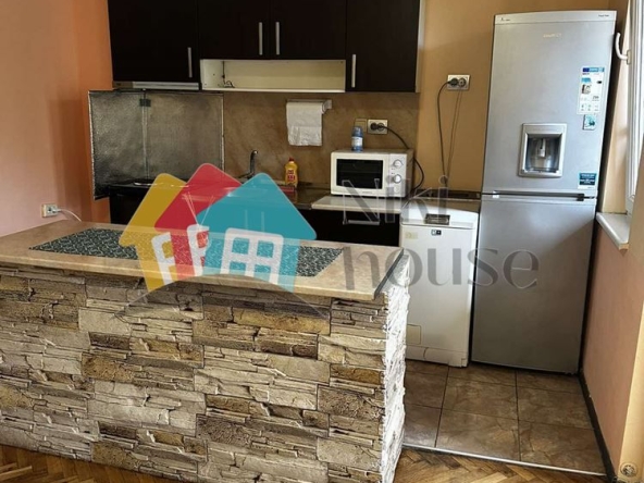 Дава се под наем Двустаен апартамент в Варна, Център - 55 кв.м за 331.5 € - Снимка #1