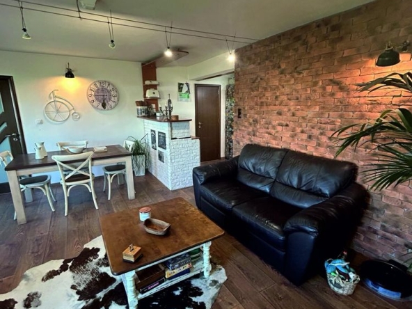 Тристаен апартамент в Варна, Автогара - 92 кв.м за 1577 €/кв.м - Снимка #1