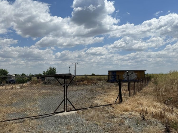 Парцел в с. Сърнево, Област Стара Загора - 1620 кв.м за 17 €/кв.м - Снимка #1