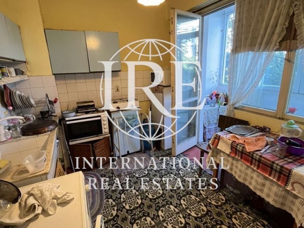 Четиристаен апартамент в Добрич, Дунавите - 82 кв.м за 915 €/кв.м - Снимка #1