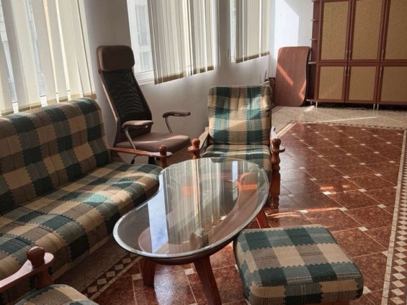 Дава се под наем Двустаен апартамент в София, Банишора - 65 кв.м за 499.8 € - Снимка #1