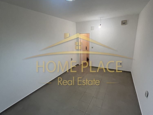 Дава се под наем Офис в Варна, Лятно кино Тракия - 15 кв.м за 204 € - Снимка #1