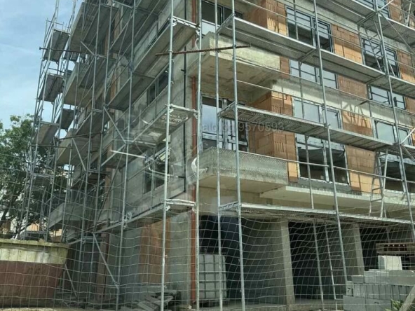 Двустаен апартамент в Варна, Кайсиева градина - 60 кв.м за 1267 €/кв.м - Снимка #1