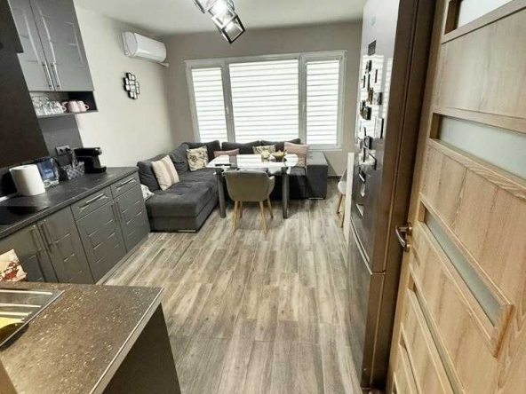 Четиристаен апартамент в София, Малашевци - 85 кв.м за 1989 €/кв.м - Снимка #1