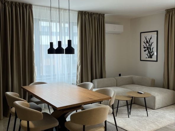 Дава се под наем Тристаен апартамент в София, Малинова долина - 111 кв.м за 1300 € - Снимка #1