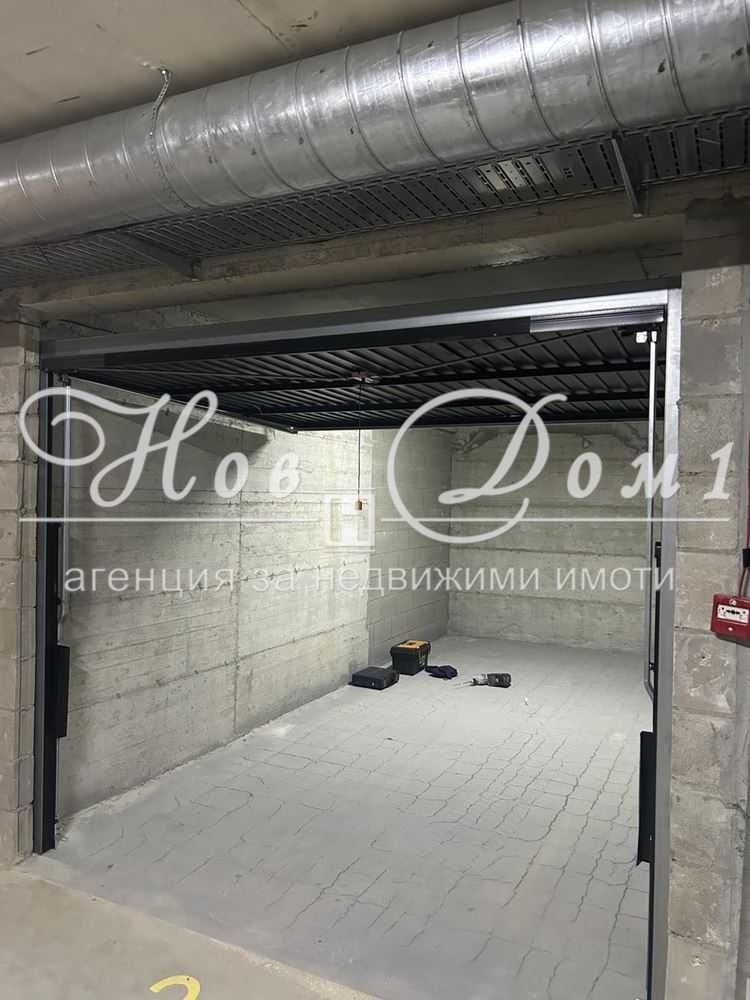Дава се под наем Гараж / Паркомясто в Варна, Кайсиева градина - 20 кв.м за 127.5 € - Снимка #1