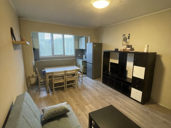 Дава се под наем Двустаен апартамент в София, Дървеница - 55 кв.м за 612 € - Снимка #1