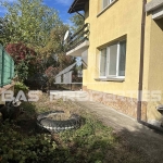 Къща в Банкя - 243 кв.м за 1461 €/кв.м - Снимка #1