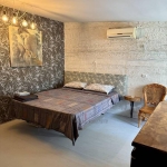 Дава се под наем Едностаен апартамент в Бургас, Център - 30 кв.м за 306 € - Снимка #1