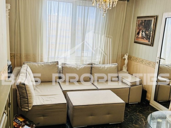 Етаж от къща в София, Орландовци - 144 кв.м за 1660 €/кв.м - Снимка #1