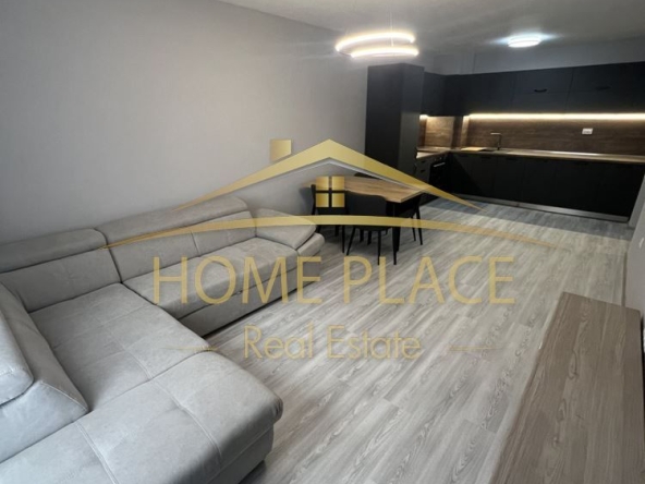 Дава се под наем Тристаен апартамент в Варна, Победа - 90 кв.м за 816 € - Снимка #1