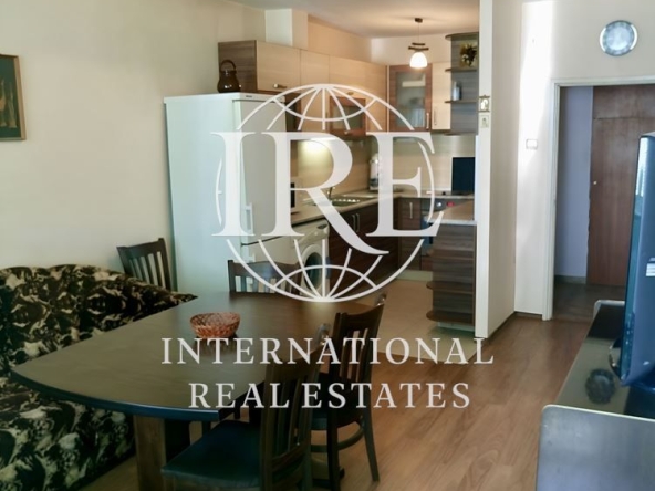 Тристаен апартамент в Варна, Автогара - 80 кв.м за 2313 €/кв.м - Снимка #1