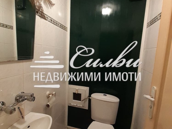 Многостаен апартамент в Шумен, 5-ти полк - 103 кв.м за 1411 €/кв.м - Снимка #1