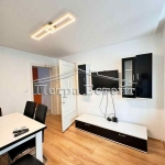 Тристаен апартамент в Варна, Общината - 120 кв.м за 6 €/кв.м - Снимка #1