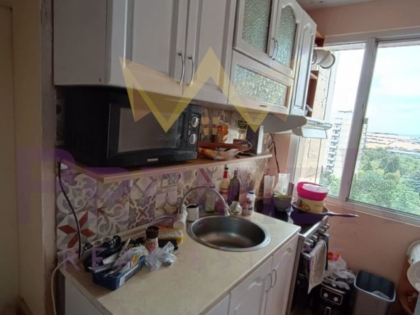 Тристаен апартамент в Бургас, Славейков - 66 кв.м за 2023 €/кв.м - Снимка #1