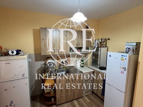 Двустаен апартамент в Варна, Възраждане 3 - 65 кв.м за 1931 €/кв.м - Снимка #1