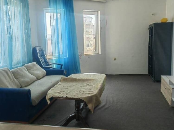 Тристаен апартамент в Бургас, Меден рудник - зона А - 90 кв.м за 656 €/кв.м - Снимка #1