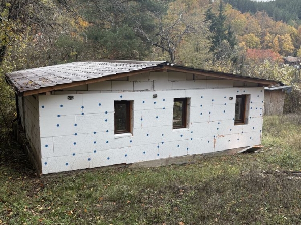 Къща в Перник, Христо Смирненски - 50 кв.м за 940 €/кв.м - Снимка #1