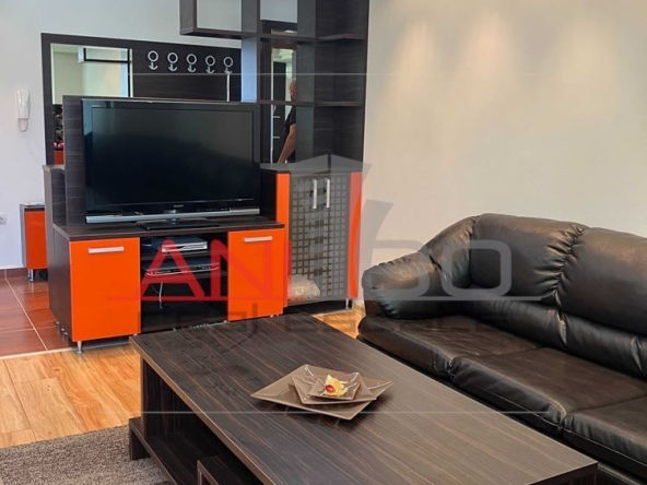 Двустаен апартамент в Варна, Базар Левски - 63 кв.м за 3937 €/кв.м - Снимка #1