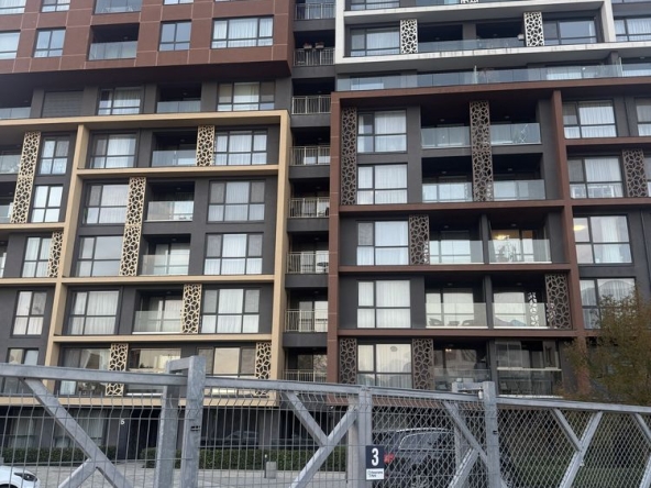 Тристаен апартамент в Варна, Бриз - 130 кв.м за 3000 €/кв.м - Снимка #1