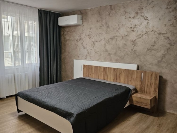 Тристаен апартамент в Варна, Бриз - 119 кв.м за 2353 €/кв.м - Снимка #1