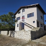 Къща в с. Осеново, Област Варна - 192 кв.м за 1000 €/кв.м - Снимка #1