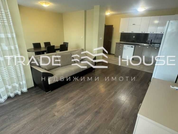 Дава се под наем Многостаен апартамент в Пловдив, Гагарин - 144 кв.м за 800 € - Снимка #1