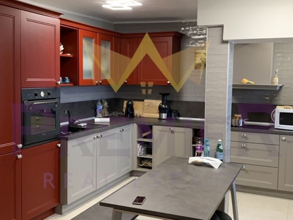 Къща в Балчик - 200 кв.м за 1295 €/кв.м - Снимка #1