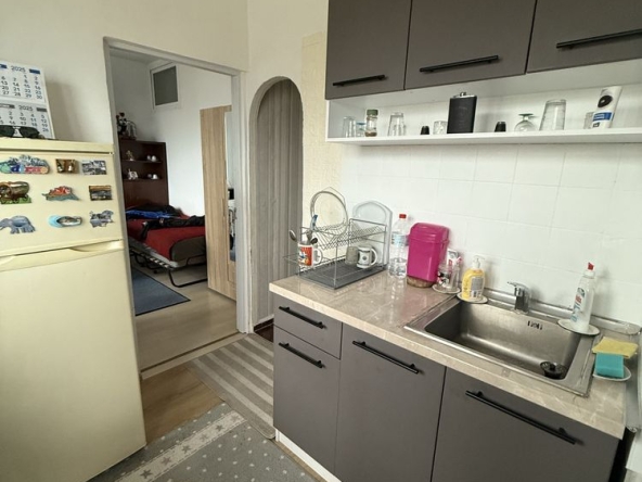 Дава се под наем Двустаен апартамент в Пловдив, Столипиново - 44 кв.м за 57900 € - Снимка #1