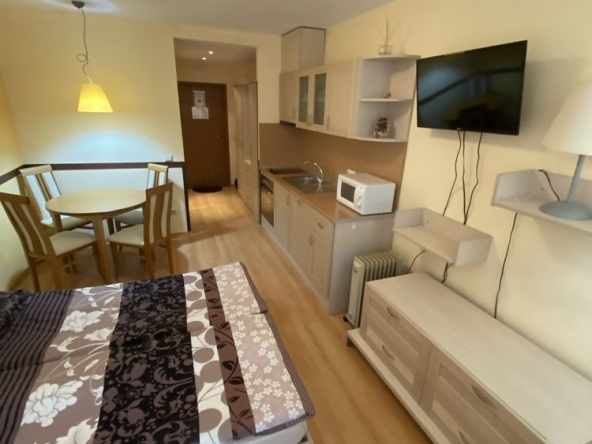 Дава се под наем Едностаен апартамент в к.к. Боровец - 37 кв.м за 33.15 € - Снимка #1