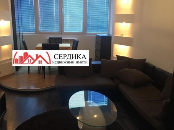 Дава се под наем Тристаен апартамент в София, Младост 4 - 70 кв.м за 612 € - Снимка #1