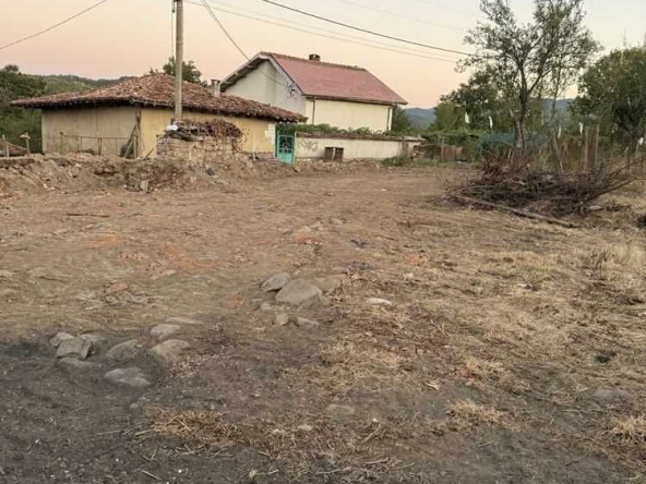 Парцел в Елена - 1380 кв.м за 15 €/кв.м - Снимка #1