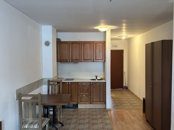 Дава се под наем Едностаен апартамент в Банско - 35 кв.м за 300.9 € - Снимка #1