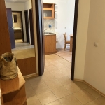 Дава се под наем Тристаен апартамент в Банско - 1002008 кв.м за 612 € - Снимка #1