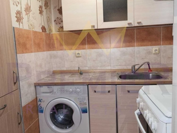 Дава се под наем Двустаен апартамент в Варна, Зимно кино Тракия - 50 кв.м за 408 € - Снимка #1