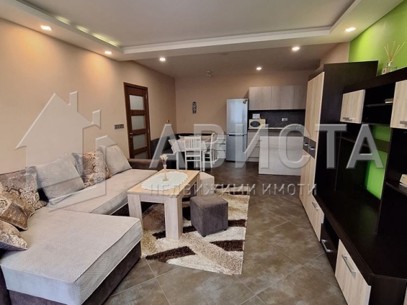 Дава се под наем Тристаен апартамент в София, Витоша - 108 кв.м за 816 € - Снимка #1