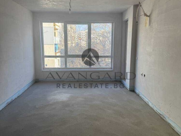 Двустаен апартамент в Пловдив, Кючук Париж - 70 кв.м за 2281 €/кв.м - Снимка #1