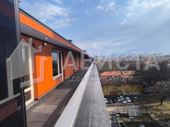 Тристаен апартамент в София, Лагера - 171 кв.м за 1848 €/кв.м - Снимка #1