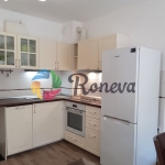 Дава се под наем Тристаен апартамент в Варна, Червен площад - 86 кв.м за 650 € - Снимка #1