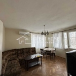 Дава се под наем Четиристаен апартамент в Търговище, Център - 100 кв.м за 255 € - Снимка #1