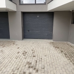 Дава се под наем Гараж / Паркомясто в София, Кръстова вада - 18 кв.м за 140 € - Снимка #1