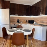 Дава се под наем Тристаен апартамент в Бургас, Център - 99 кв.м за 1020 € - Снимка #1