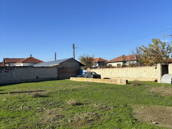 Парцел в с. Дълго поле, Област Пловдив - 1017 кв.м за 40 €/кв.м - Снимка #1