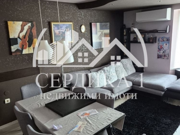 Мезонет в Благоевград, Идеален център - 113 кв.м за 1750 €/кв.м - Снимка #1