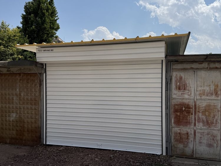 Дава се под наем Гараж / Паркомясто в Ямбол, Възраждане - 18 кв.м за 51 € - Снимка #1