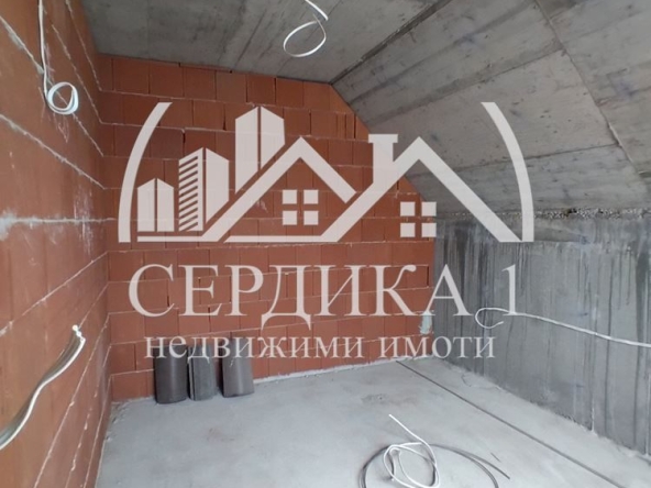 Двустаен апартамент в Благоевград, Струмско - 93 кв.м за 807 €/кв.м - Снимка #1